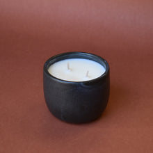 Load image into Gallery viewer, vetiver and patchouli candle
